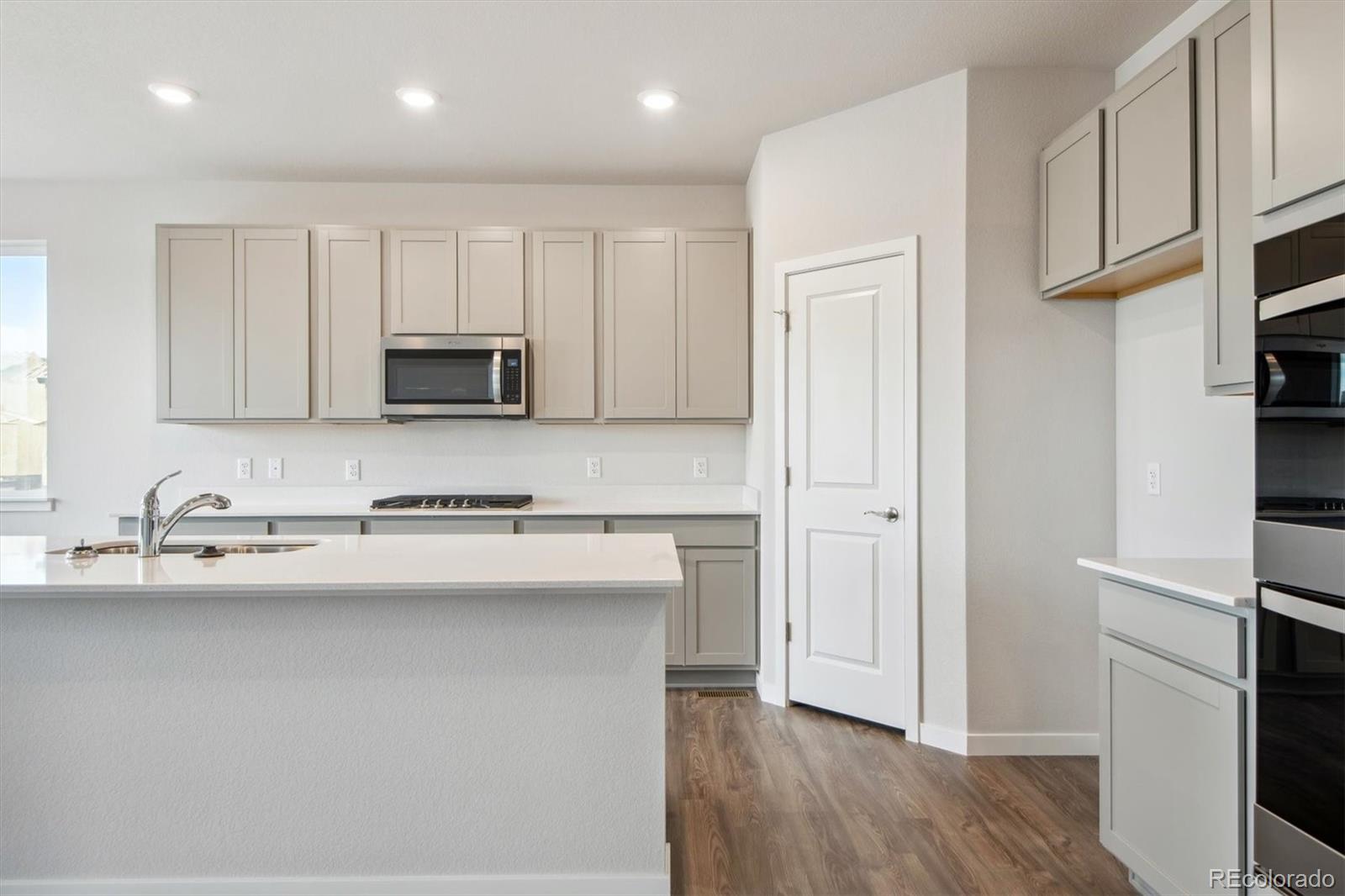 3721 Bluestem Street