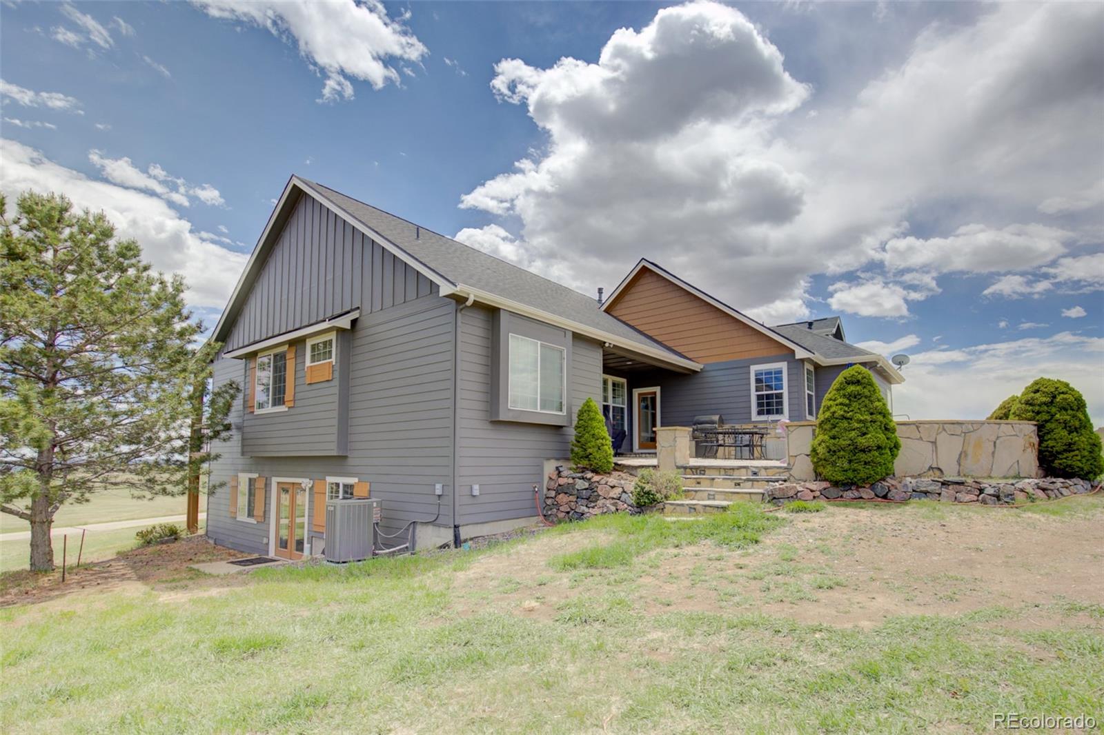 625 Coyote Trail