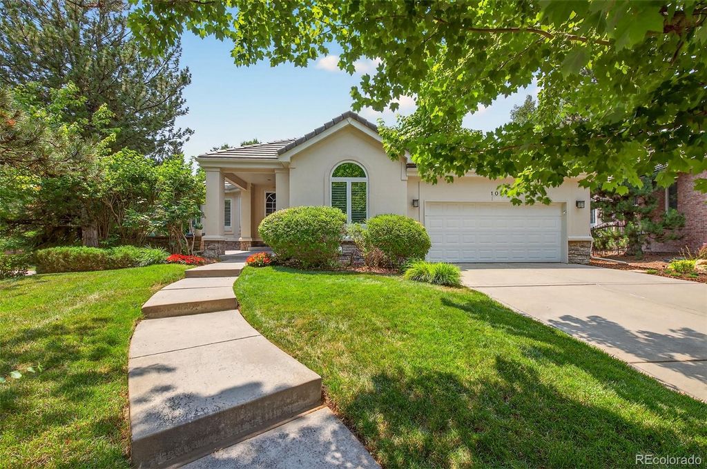 Photo of 109 Blue Heron Circle, Greenwood Village, CO 80121 (MLS # 8142116)