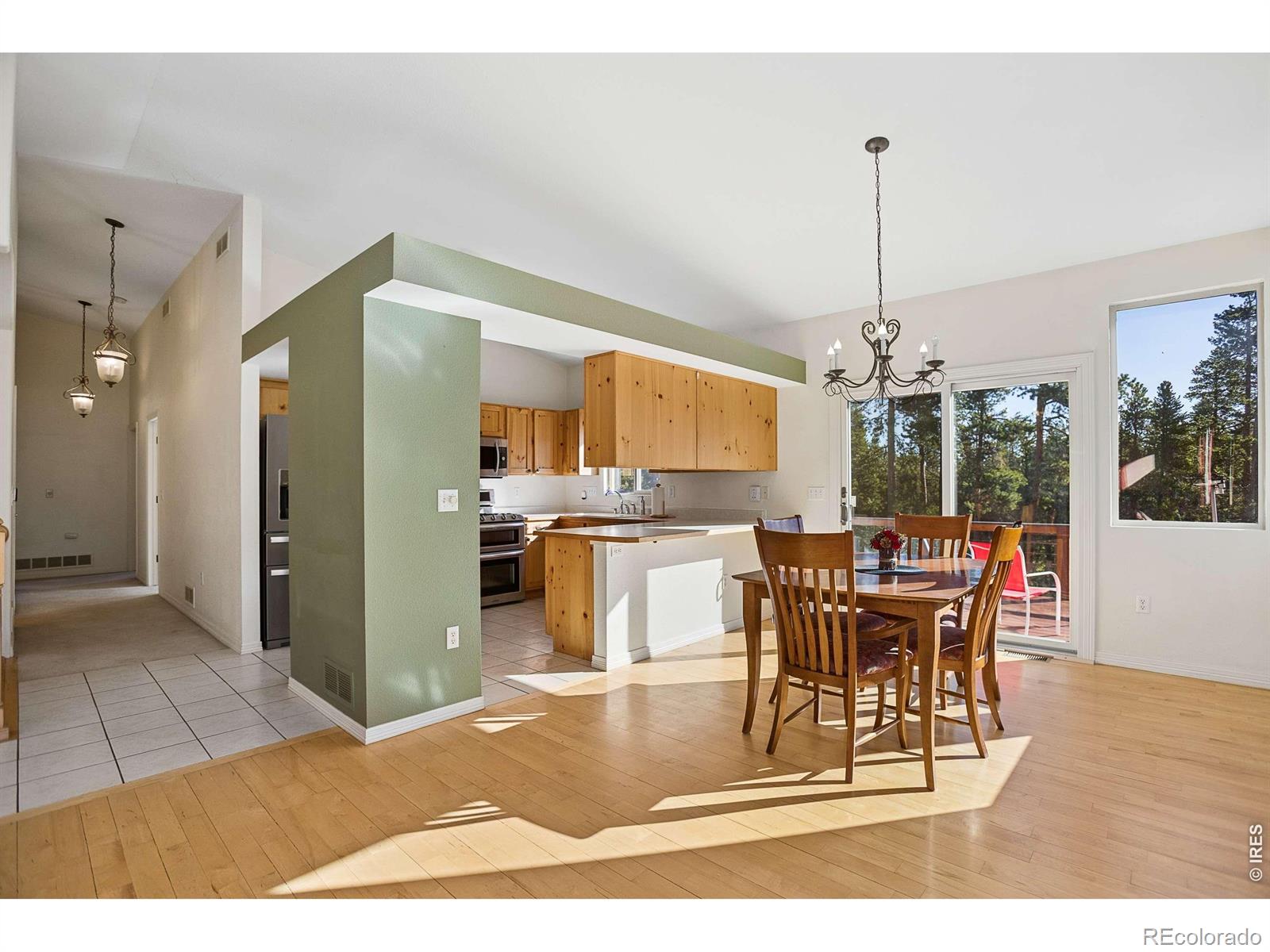 610 Meadowlake Drive