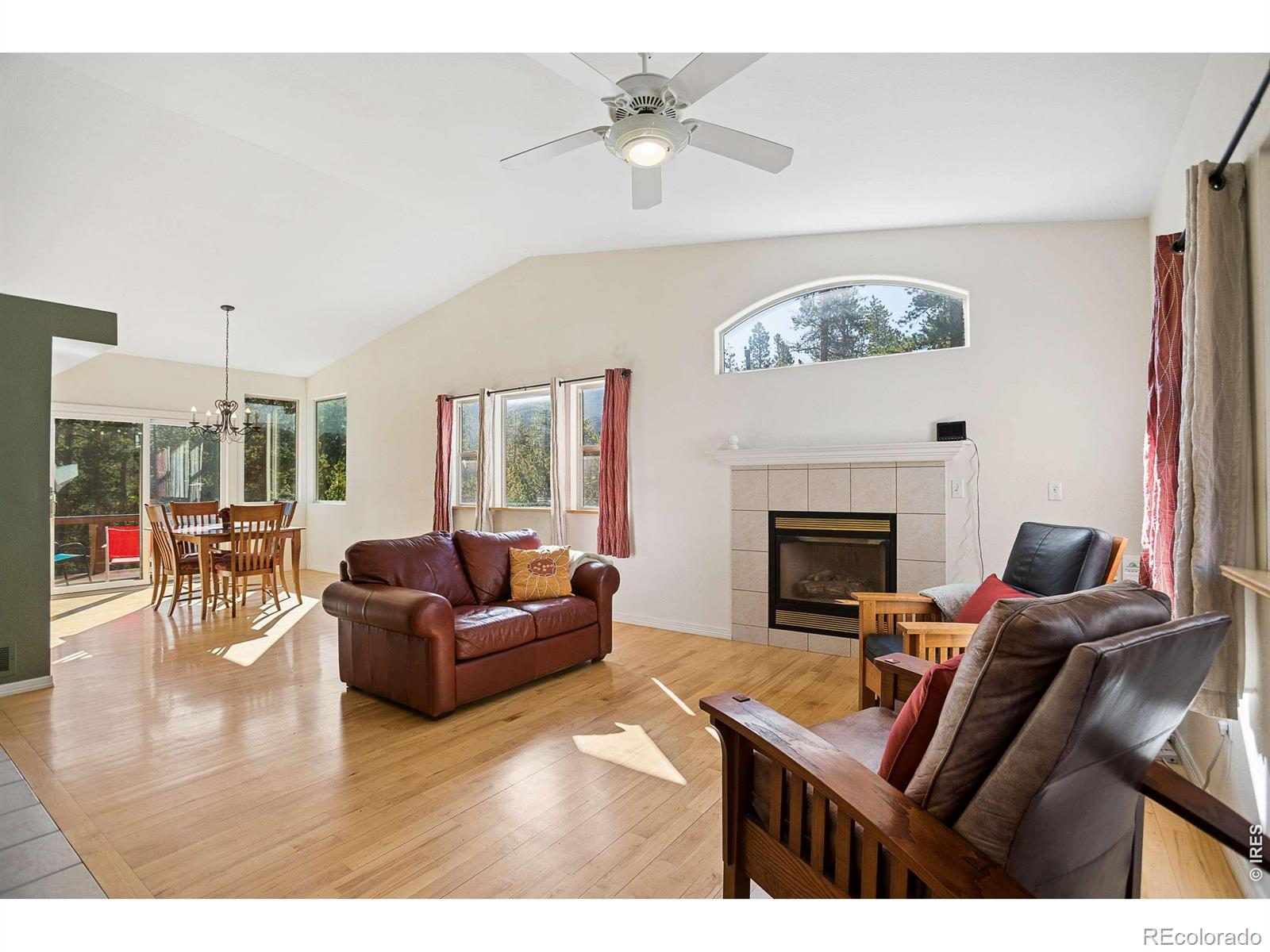 610 Meadowlake Drive