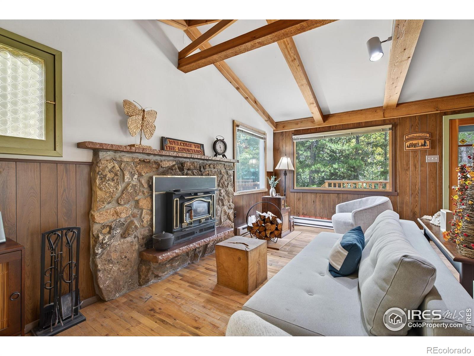 83 Iris Road