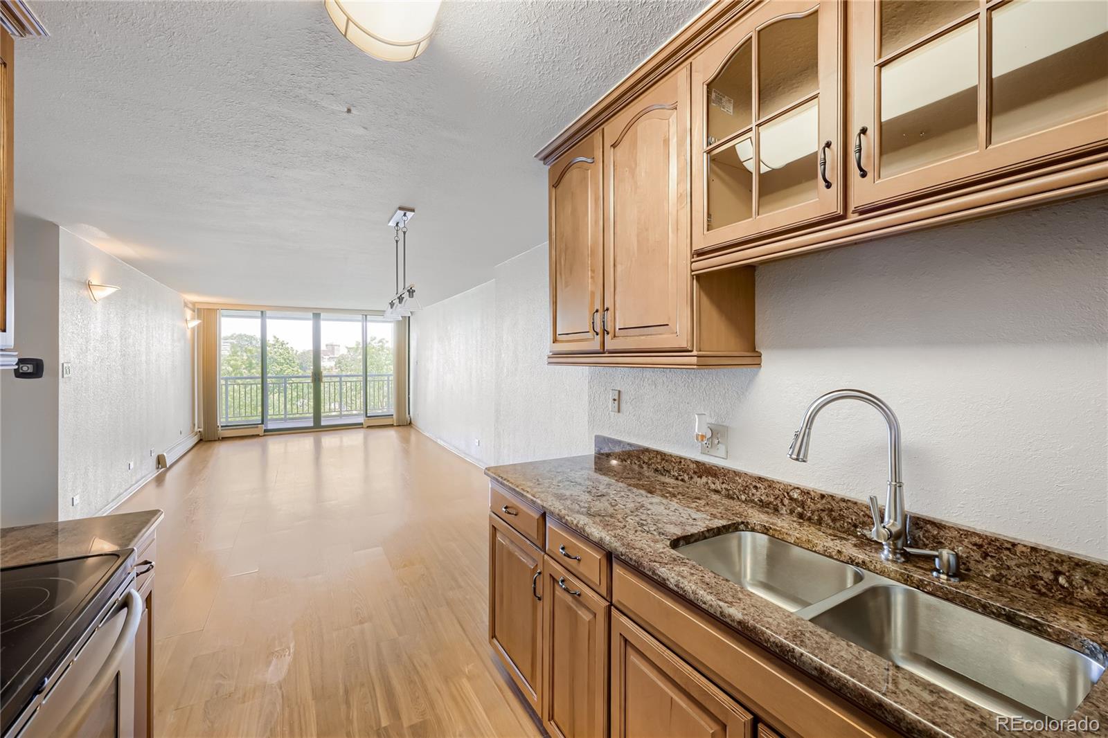 550 E 12th Avenue 506