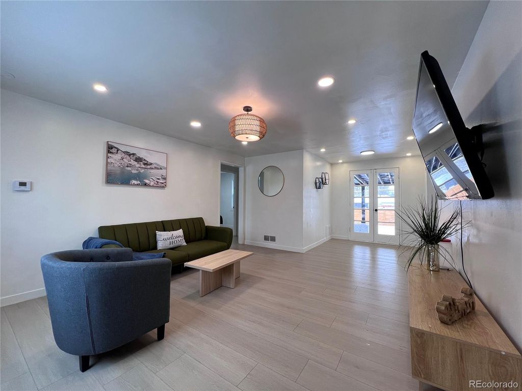 Photo of 1173 Ironton Street, Aurora, CO 80010 (MLS # 8907539)