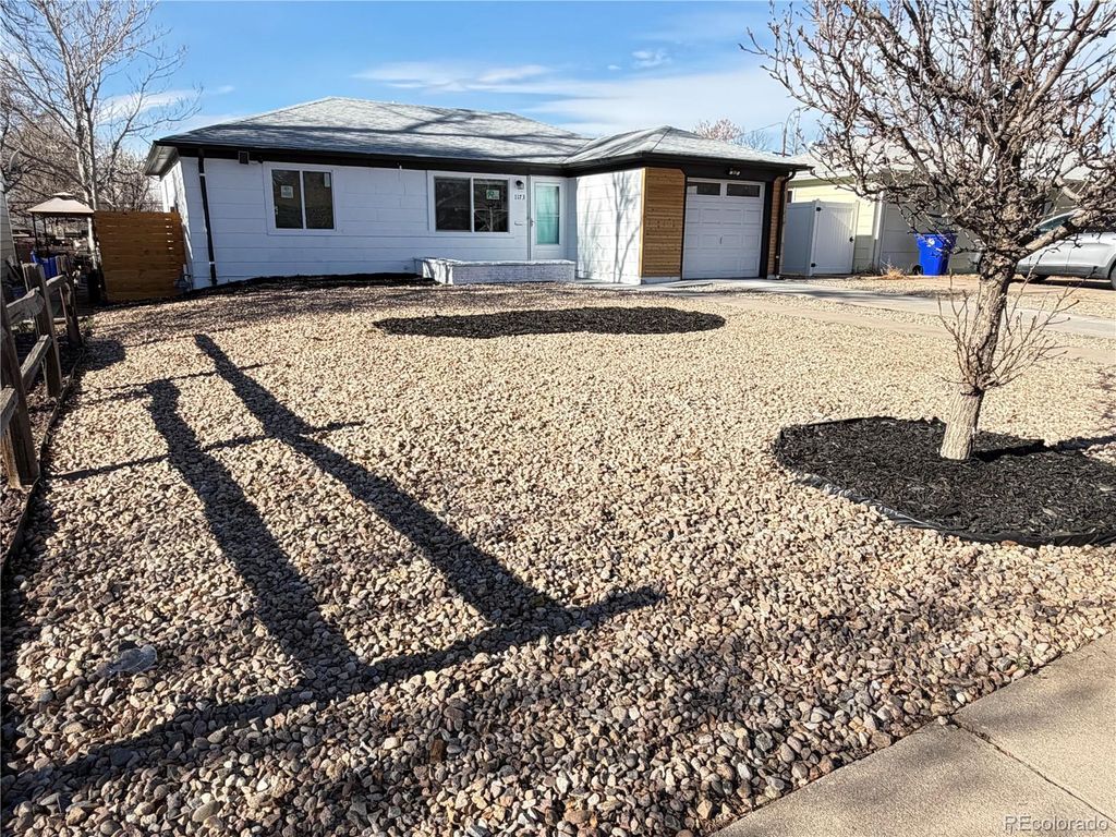 Photo of 1173 Ironton Street, Aurora, CO 80010 (MLS # 8907539)