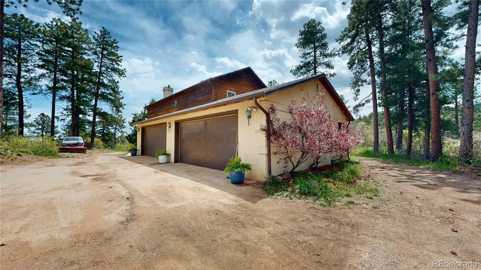 Sedalia, Colorado 80135, United States, 3 Bedrooms Bedrooms, ,3 BathroomsBathrooms,Residential,Pending,140373