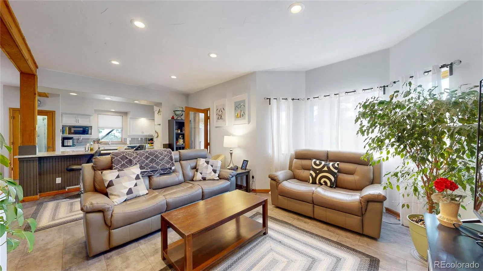 Sedalia, Colorado 80135, United States, 3 Bedrooms Bedrooms, ,3 BathroomsBathrooms,Residential,Pending,140373