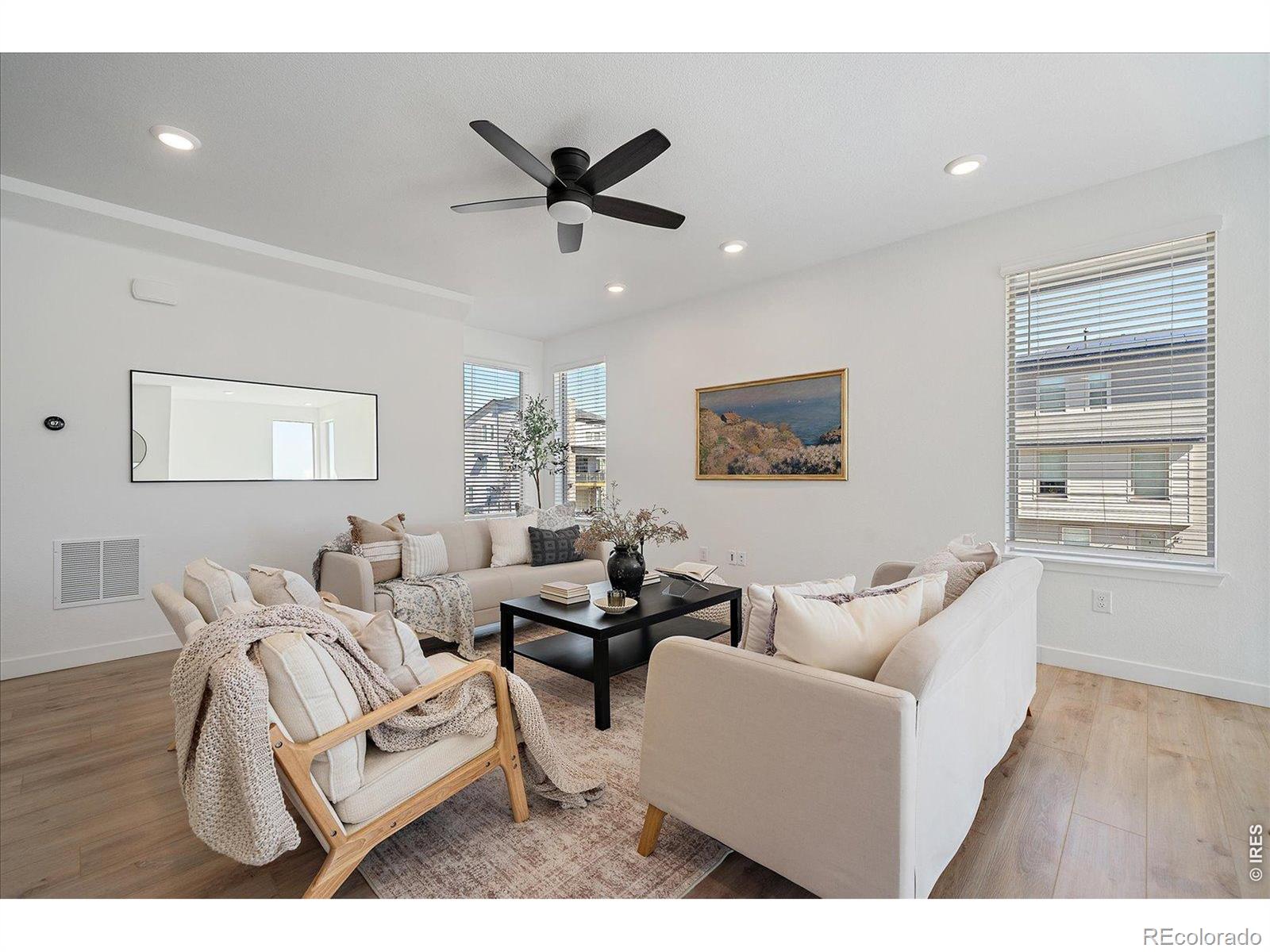 15652 W Girard Avenue