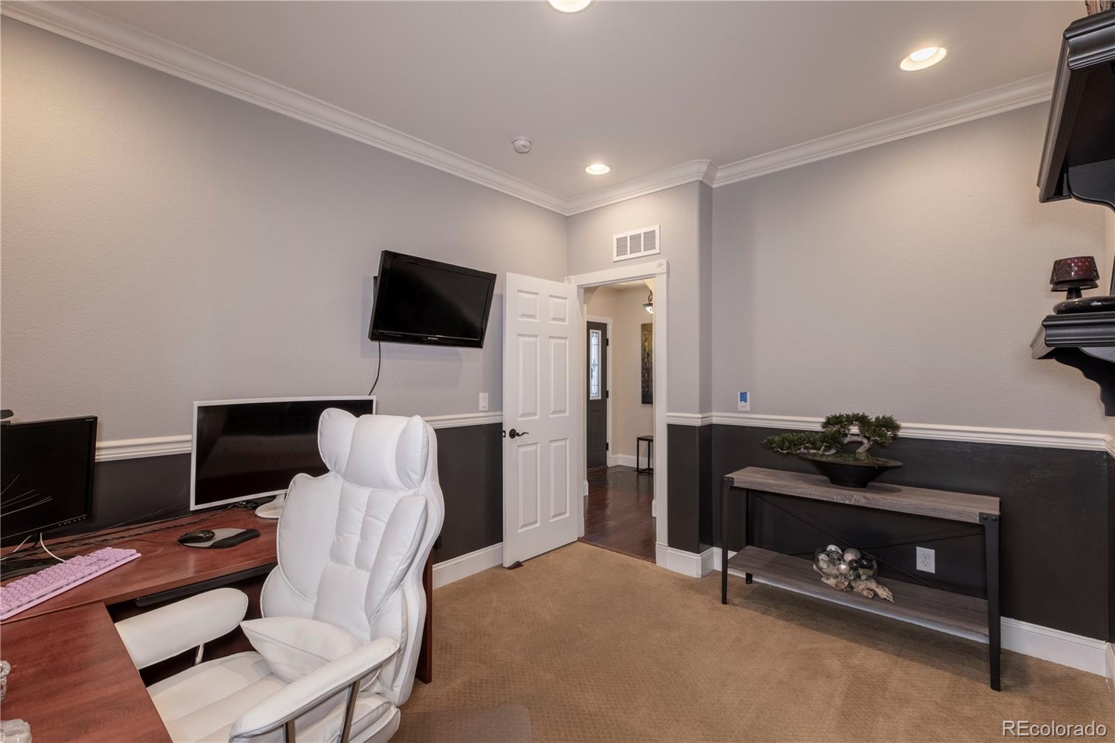 6988 S Riverwood Way