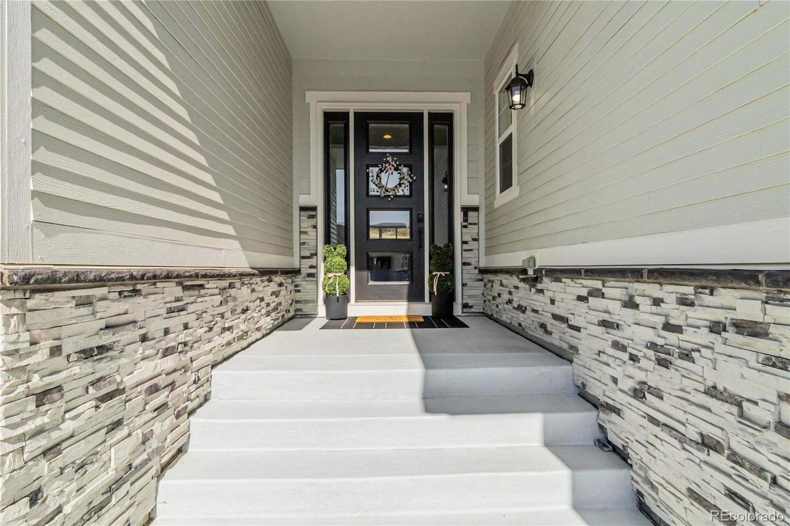 1581 Diamond Hill Court