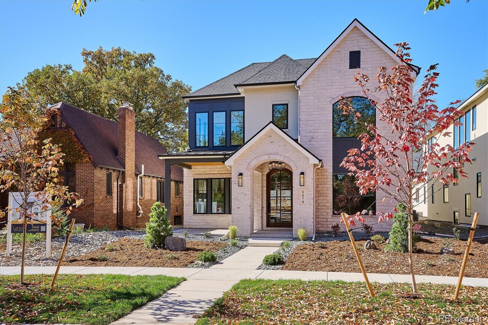 1679 Bellaire Street