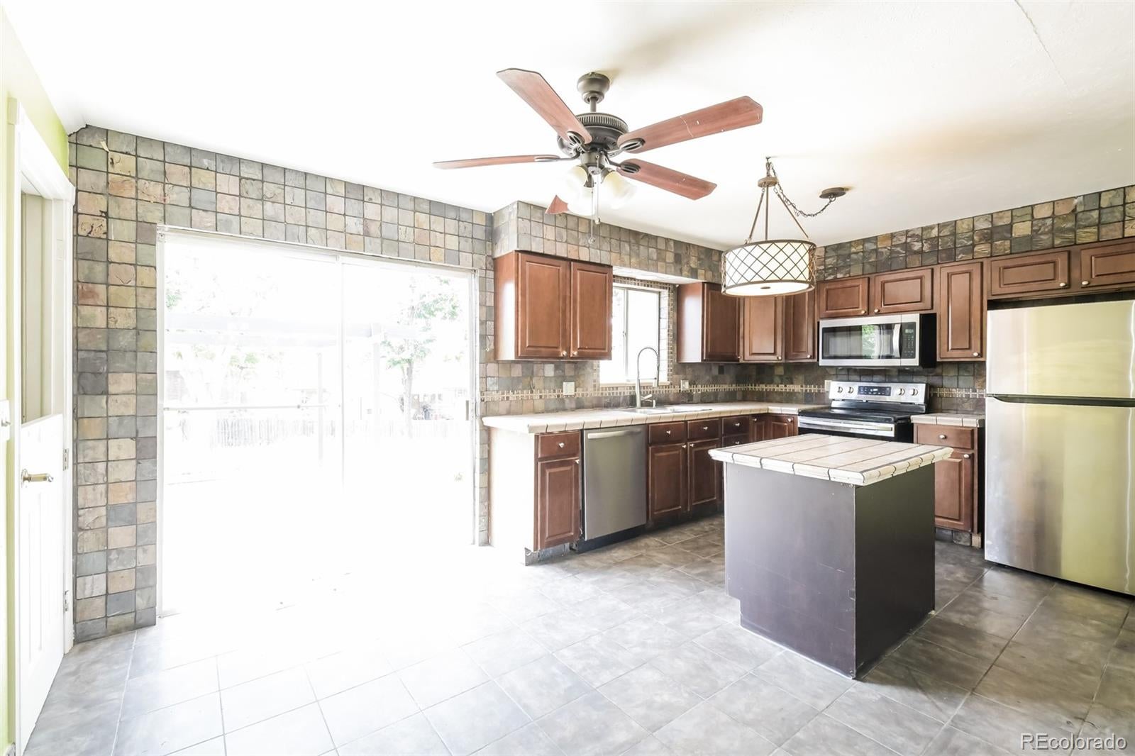 3400 Mowry Place