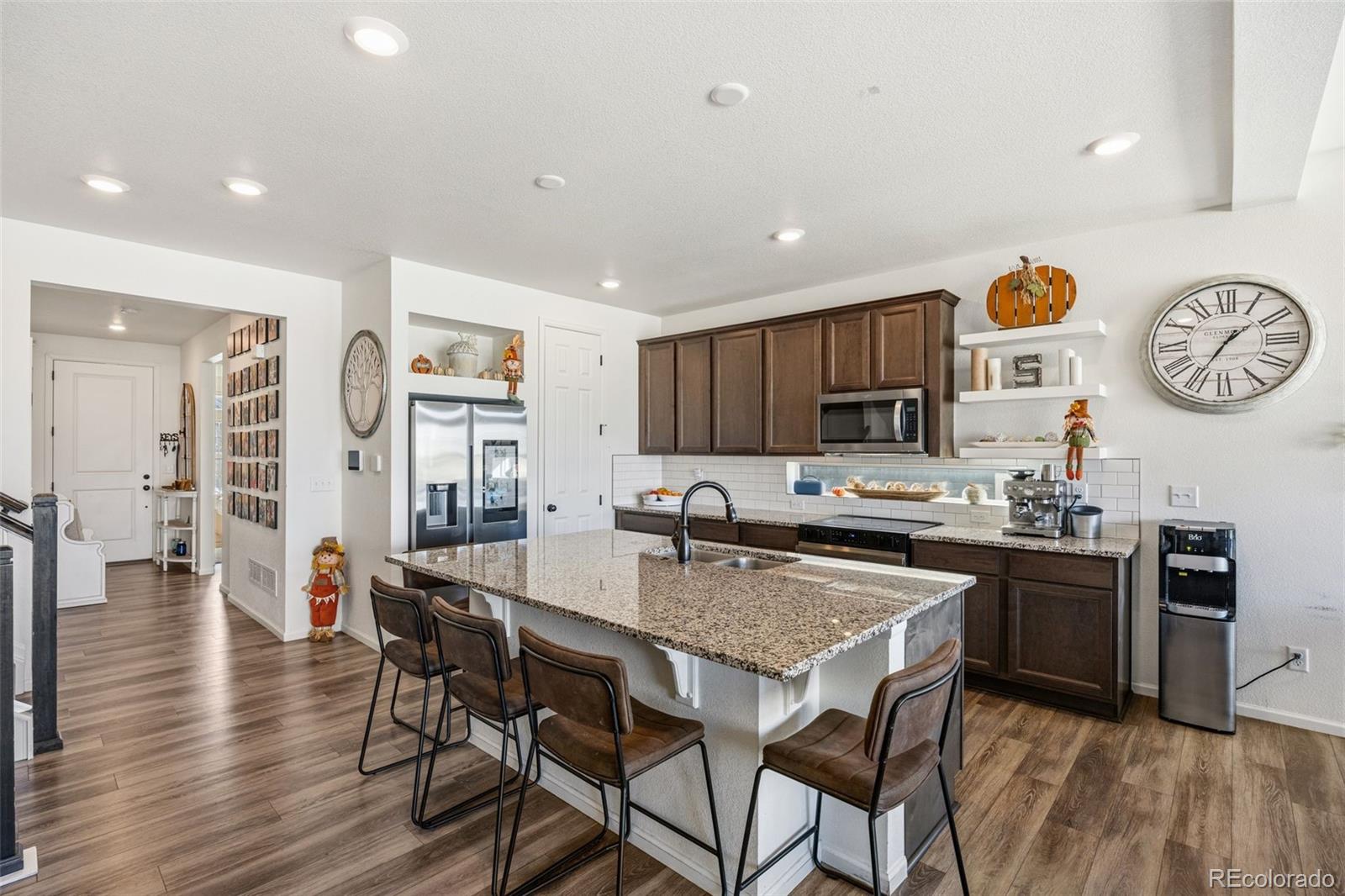 1077 Magnolia Street