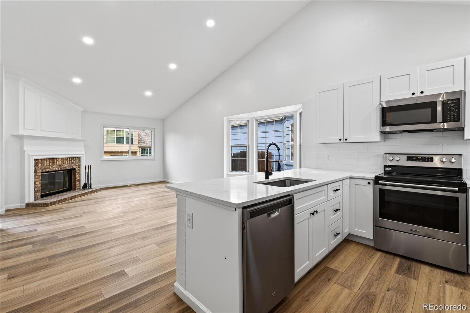 7832 Elmwood Street, Littleton, CO, 80125 2 7832 Elmwood Street