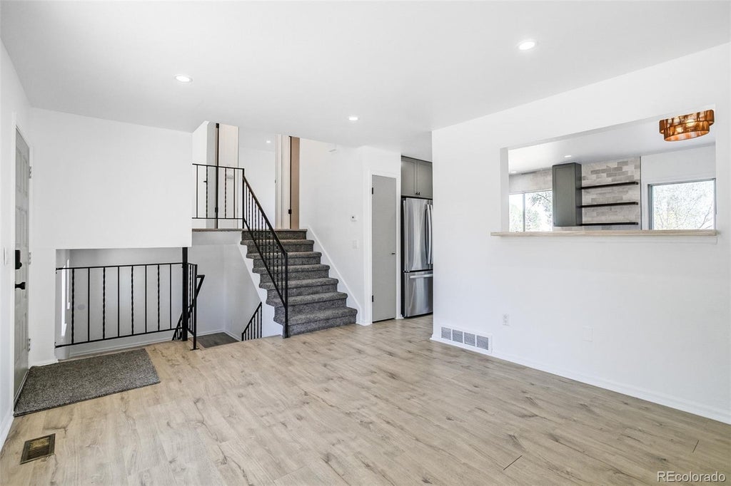 Photo of 8165 W 93rd Way Way, Broomfield, CO 80021 (MLS # 5853635)