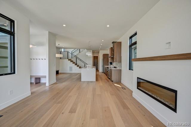 402 E Arkansas Street