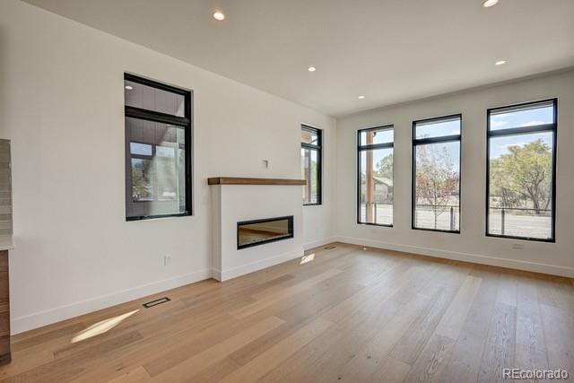 402 E Arkansas Street