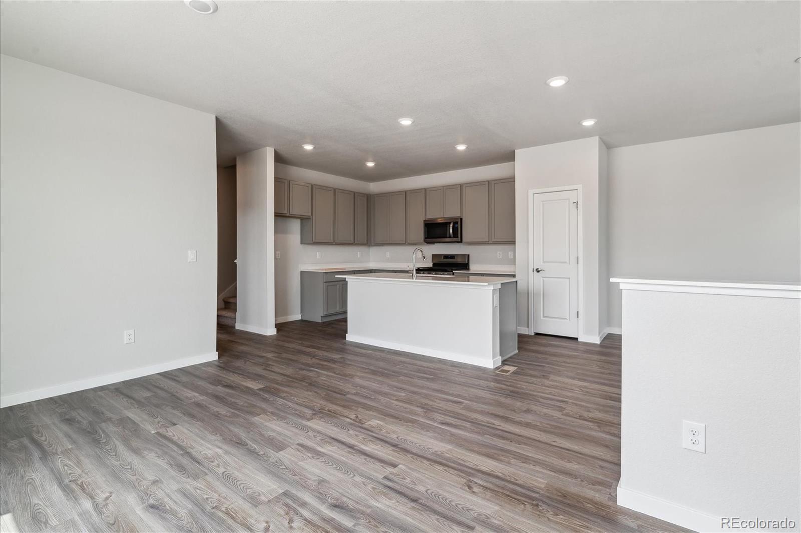 13865 Deertrack Lane