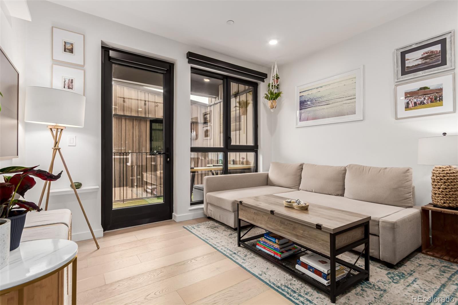 1601 Park Avenue 303