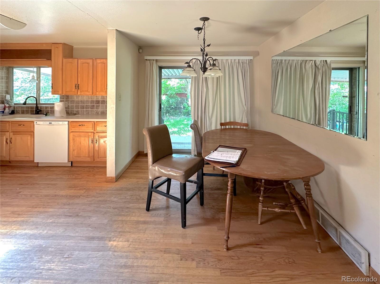 1115 S Harlan Street, Lakewood, CO, 80232 4 1115 S Harlan Street