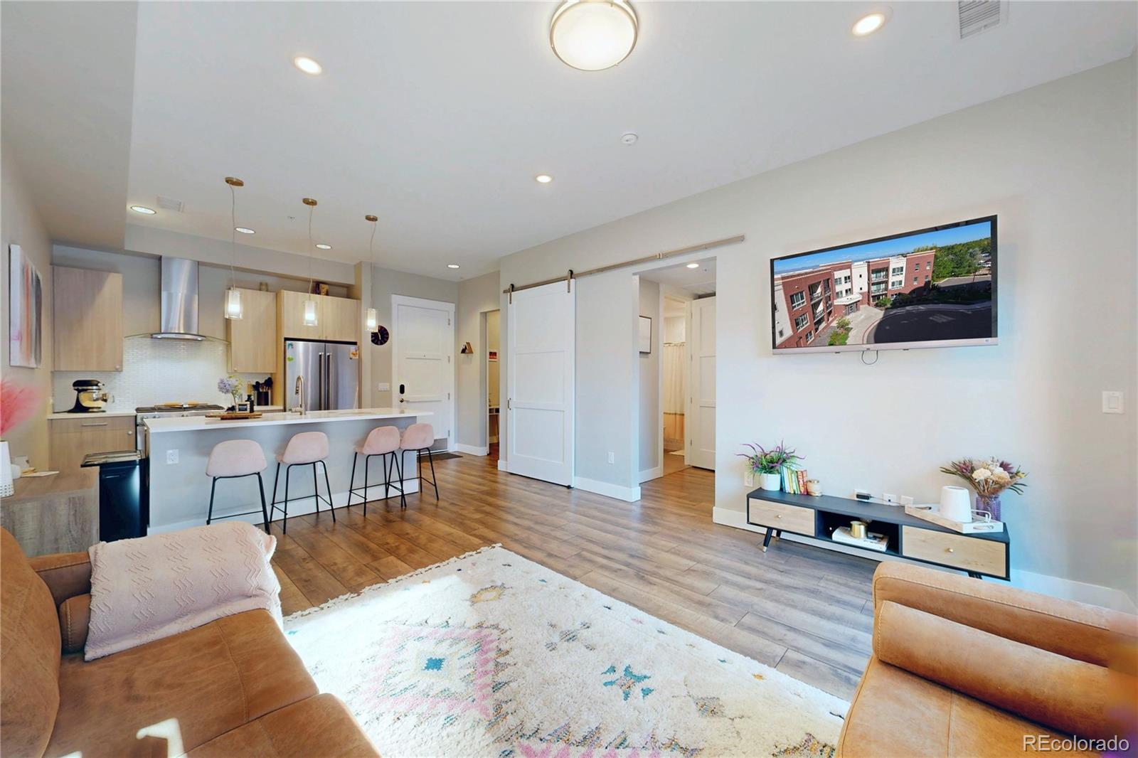 4885 S Monaco Street 101