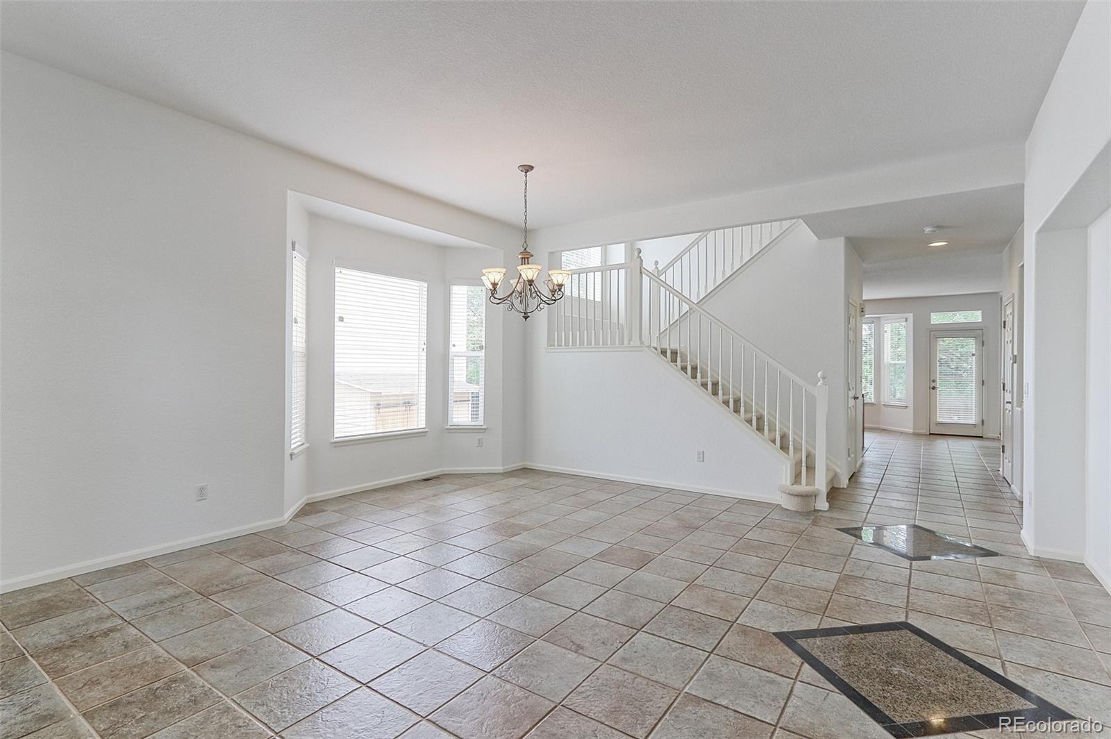 2631 E 136th Place