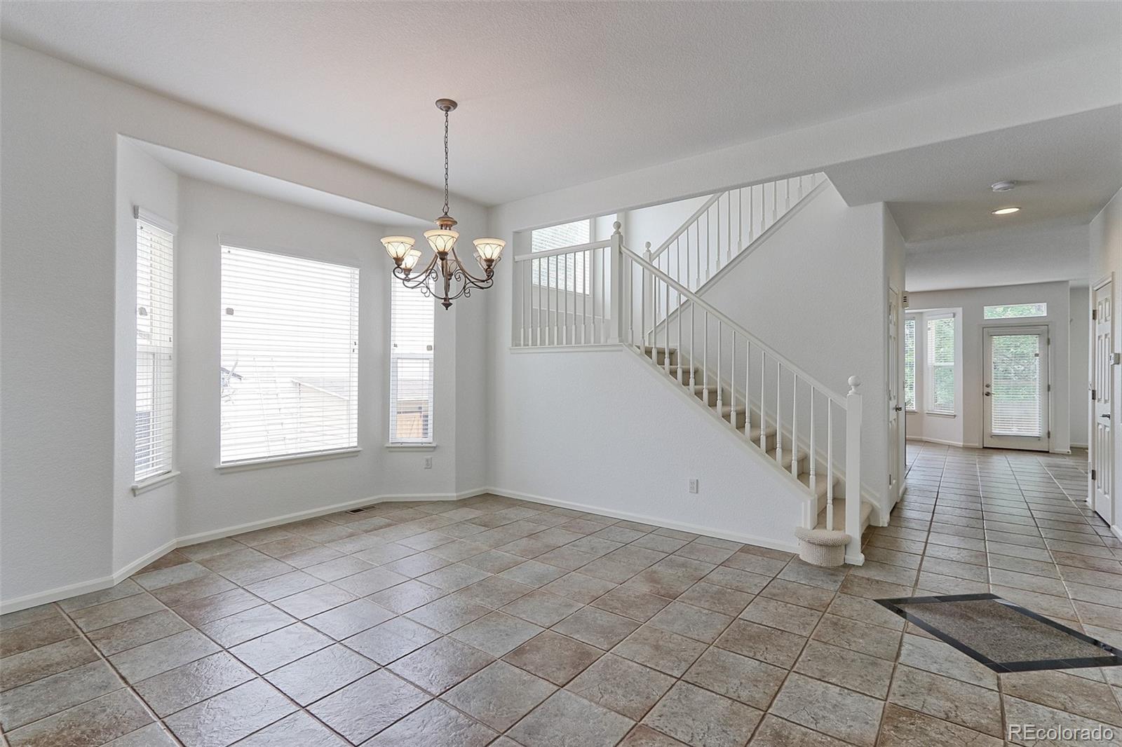2631 E 136th Place