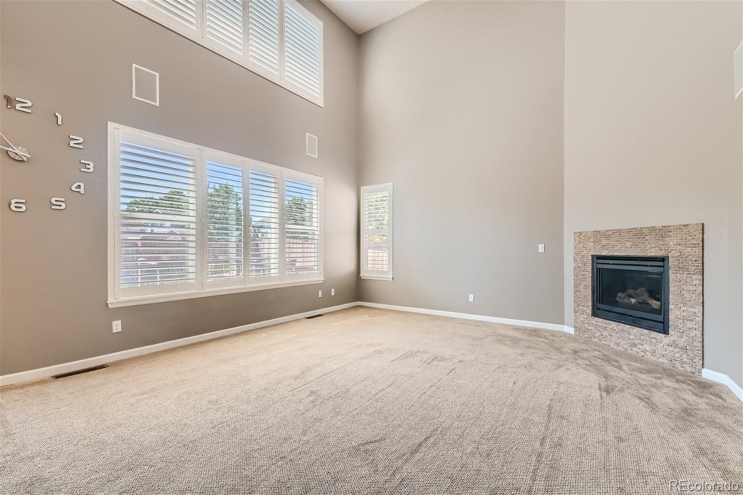 1586 E 166th Place