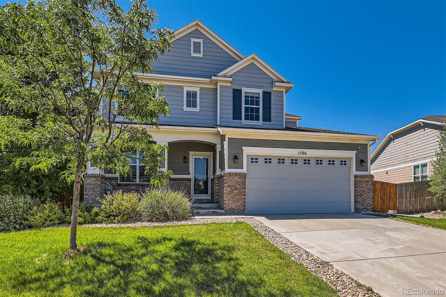 1586 E 166th Place