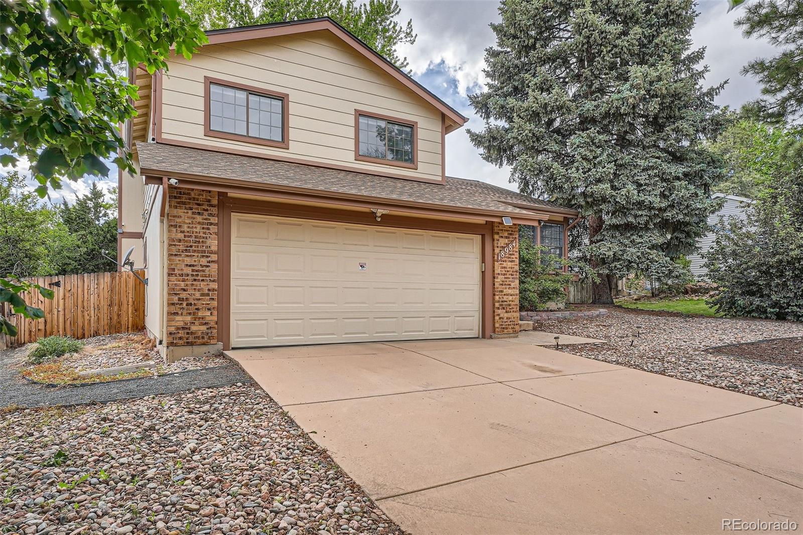18984 E Kent Circle
