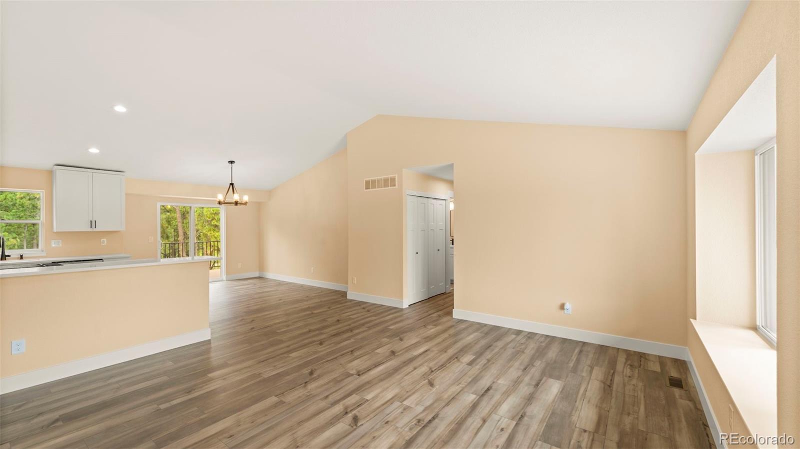 1751 Kiowa Trail