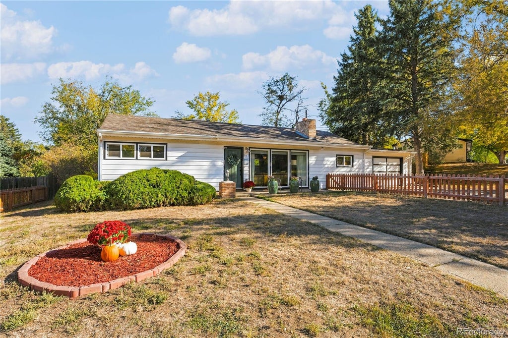 Photo of 820 Kline Drive, Lakewood, CO 80215 (MLS # 4161603)