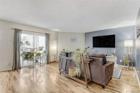 3428 S Locust Street B Denver CO 80222