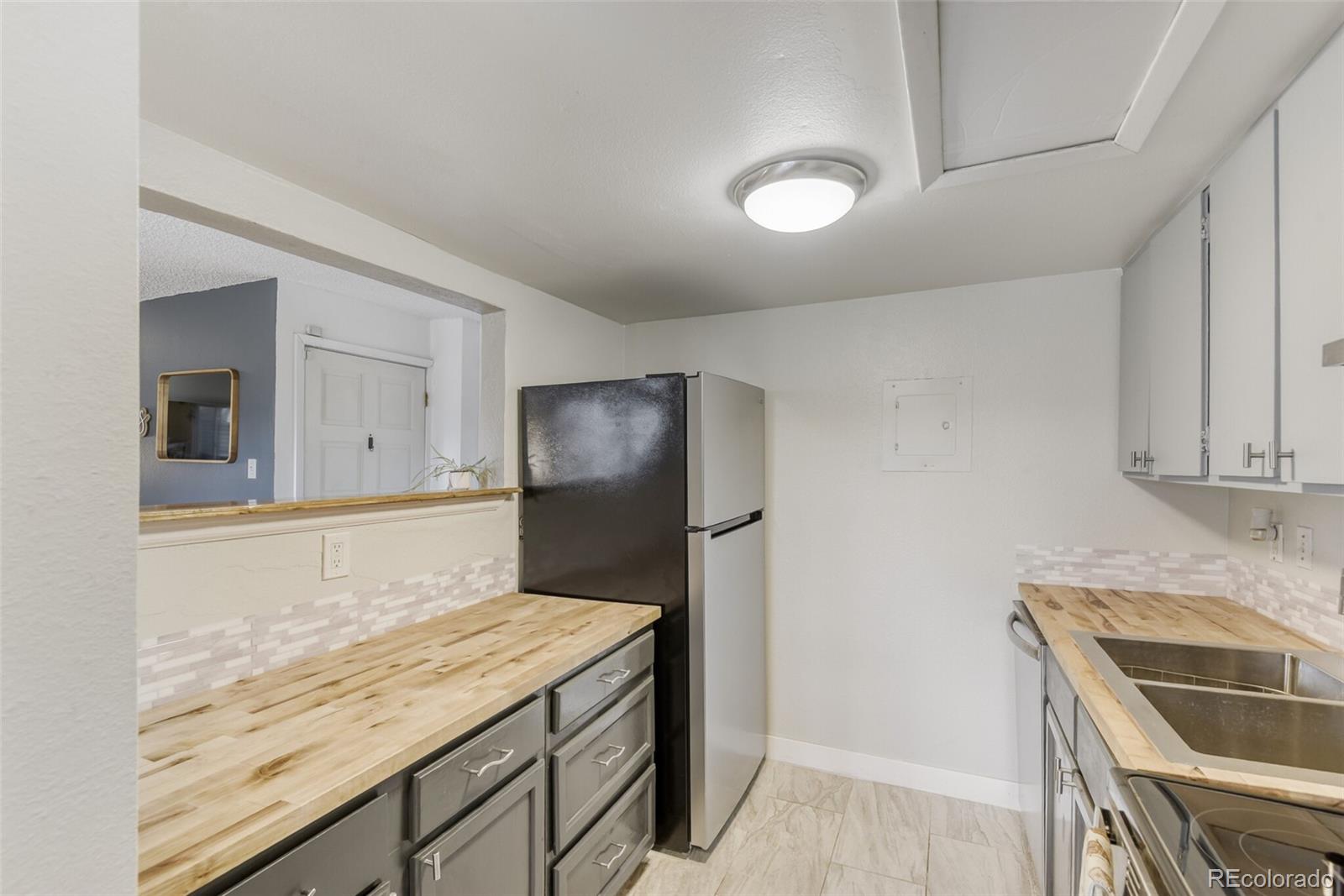 3428 S Locust Street B