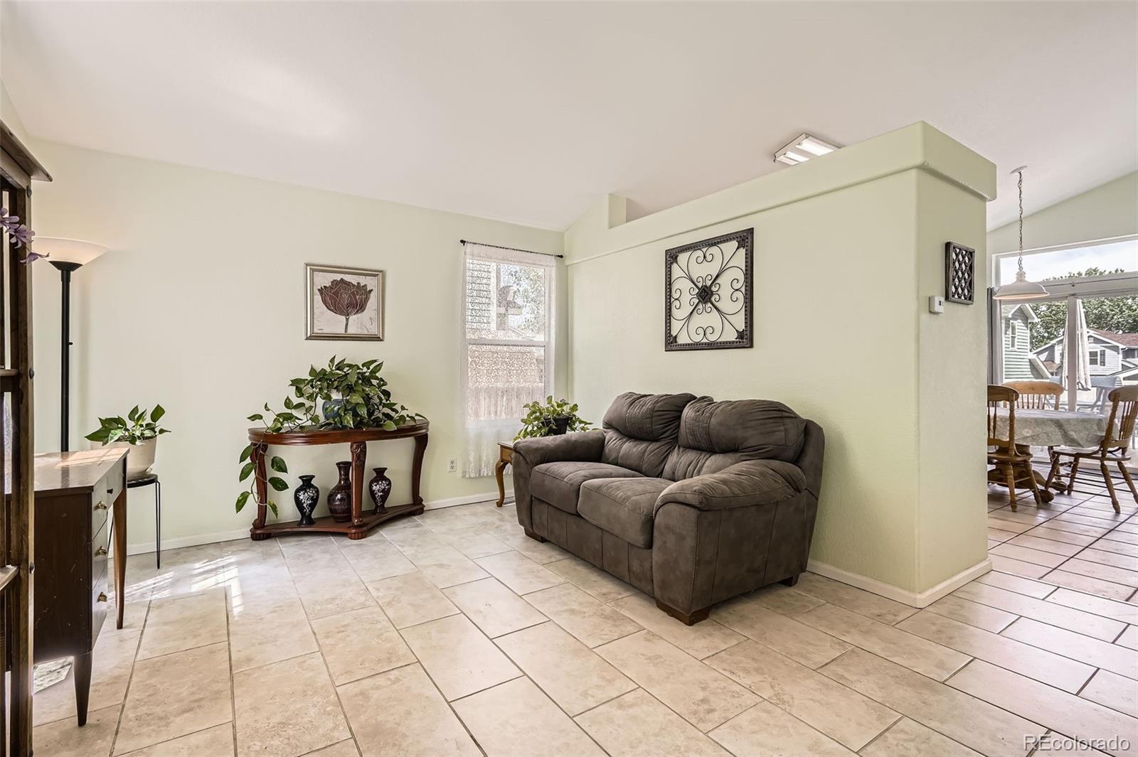 9882 Harris Street, Thornton, CO, 80229 4 9882 Harris Street