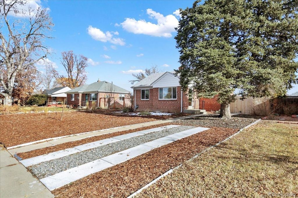 Photo of 770 S Decatur Street, Denver, CO 80219 (MLS # 2740892)