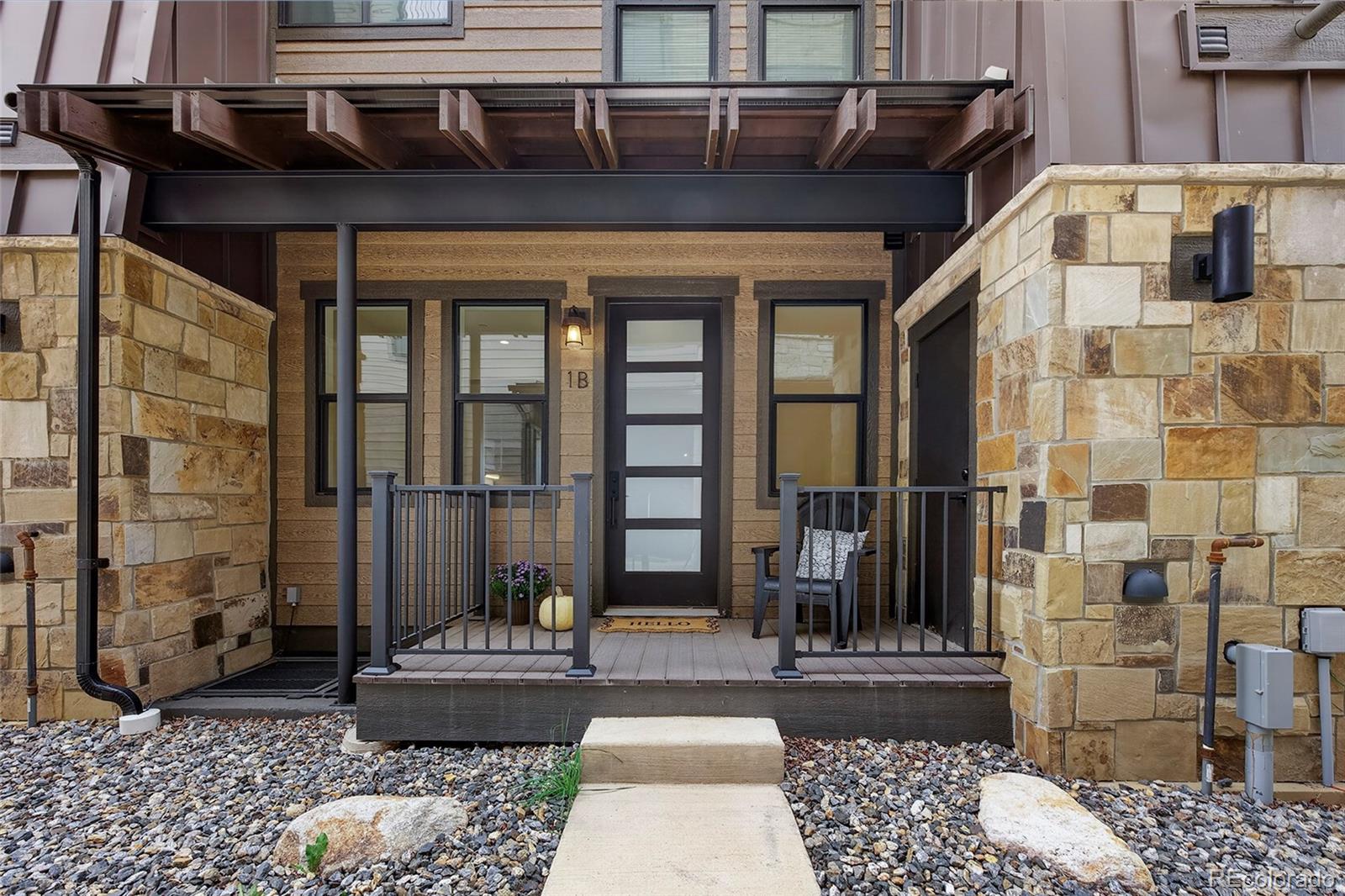 378 E Agate Avenue 1B