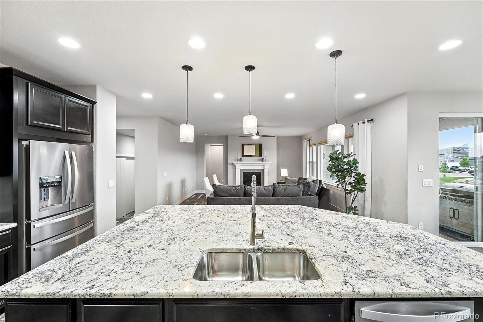 18541 W 93rd Place