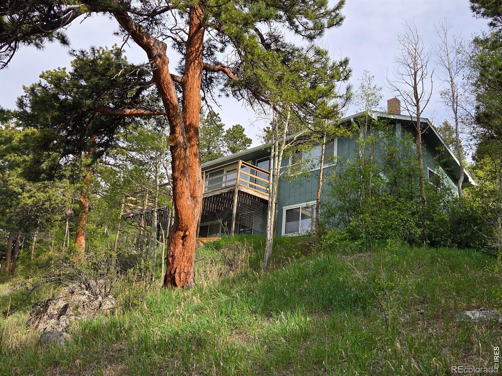 328 N Skinner Road