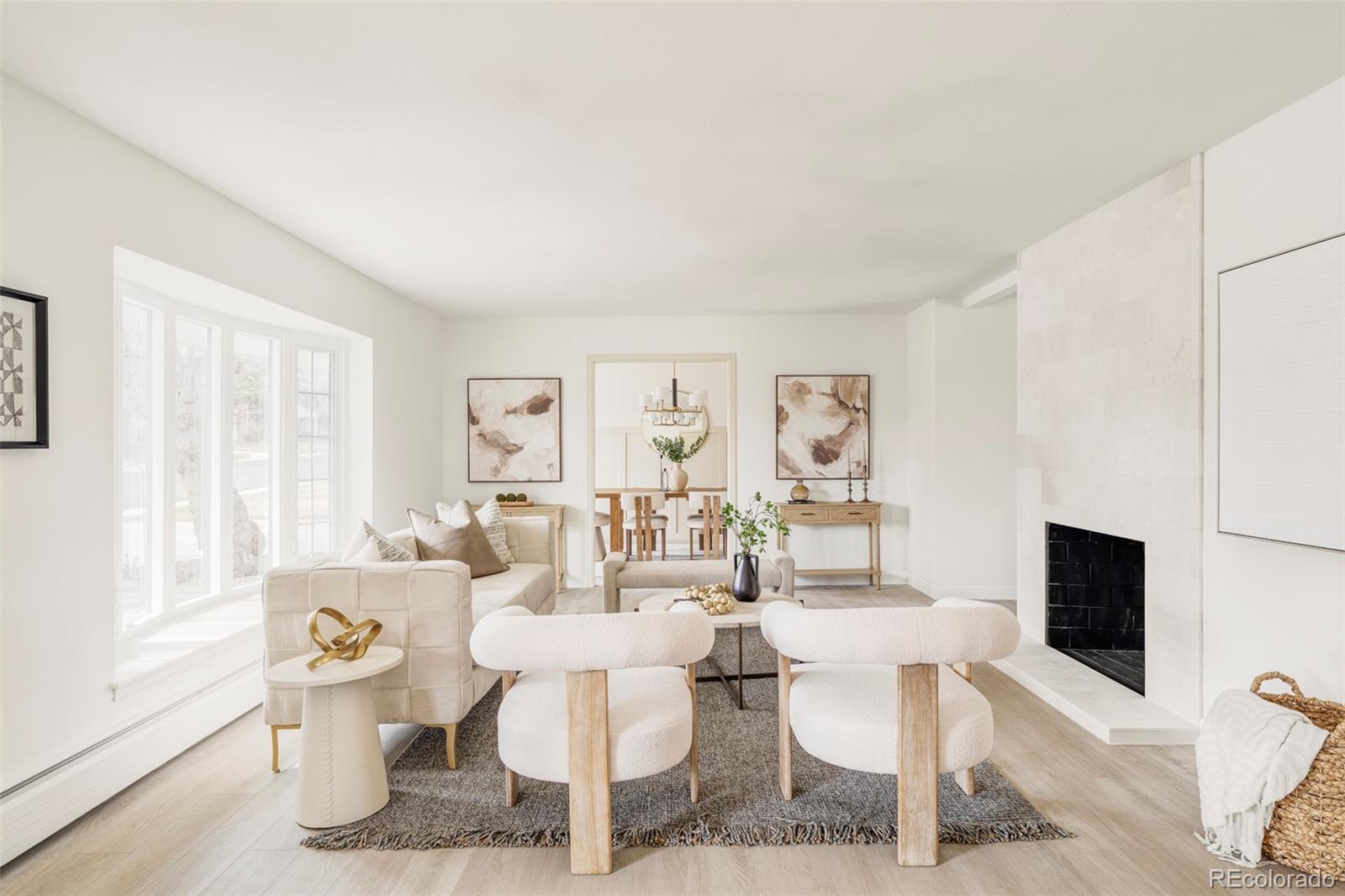 3931 S Hillcrest Drive