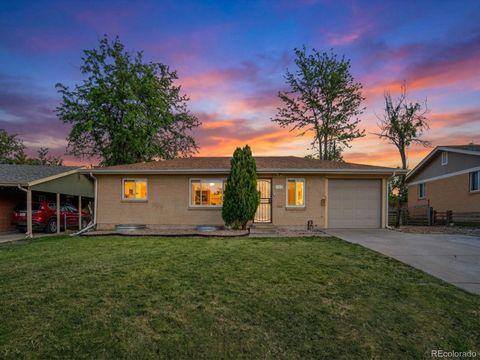 950 Jamaica Street Aurora CO 80010