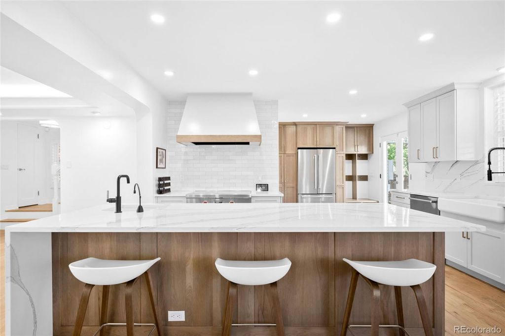 Photo of 2212 Monaco Street, Denver, CO 80207 (MLS # 7460781)