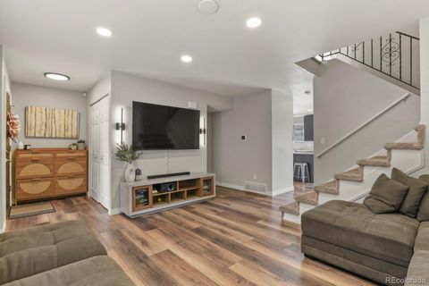 6737 S Race Street Centennial CO 80122