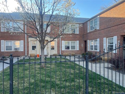 2823 Jasmine Street Denver CO 80207