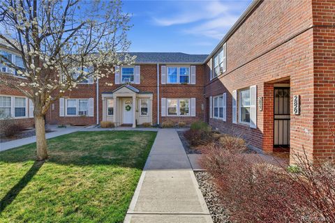 2823 Jasmine Street Denver CO 80207