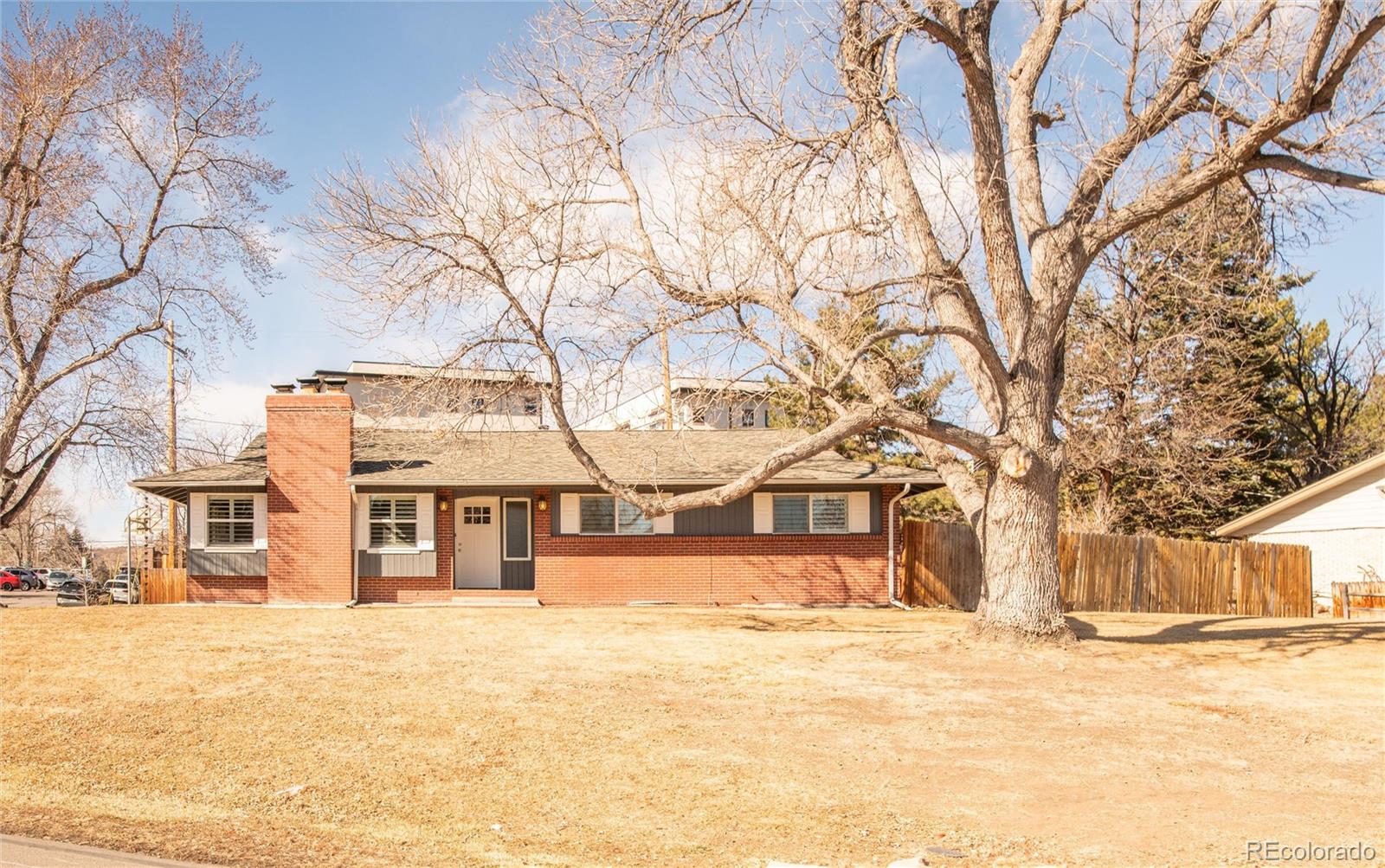 2110 Applewood Drive