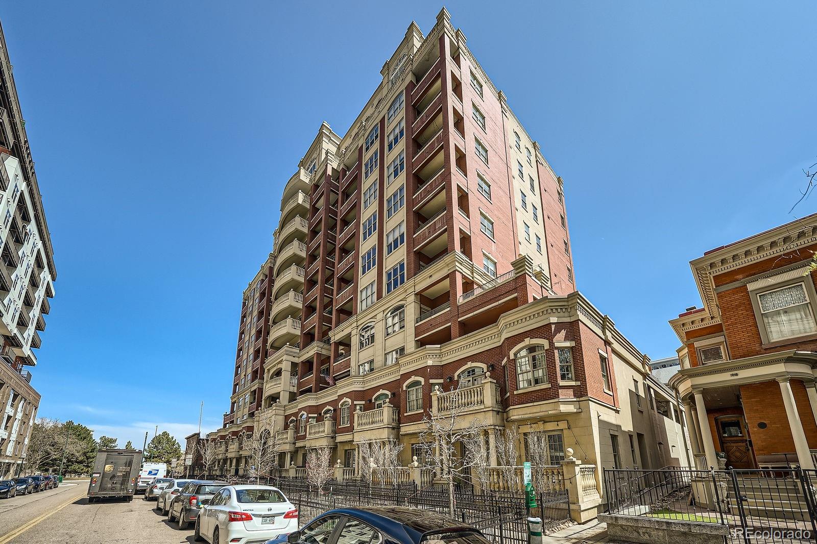 1950 N Logan Street 411
