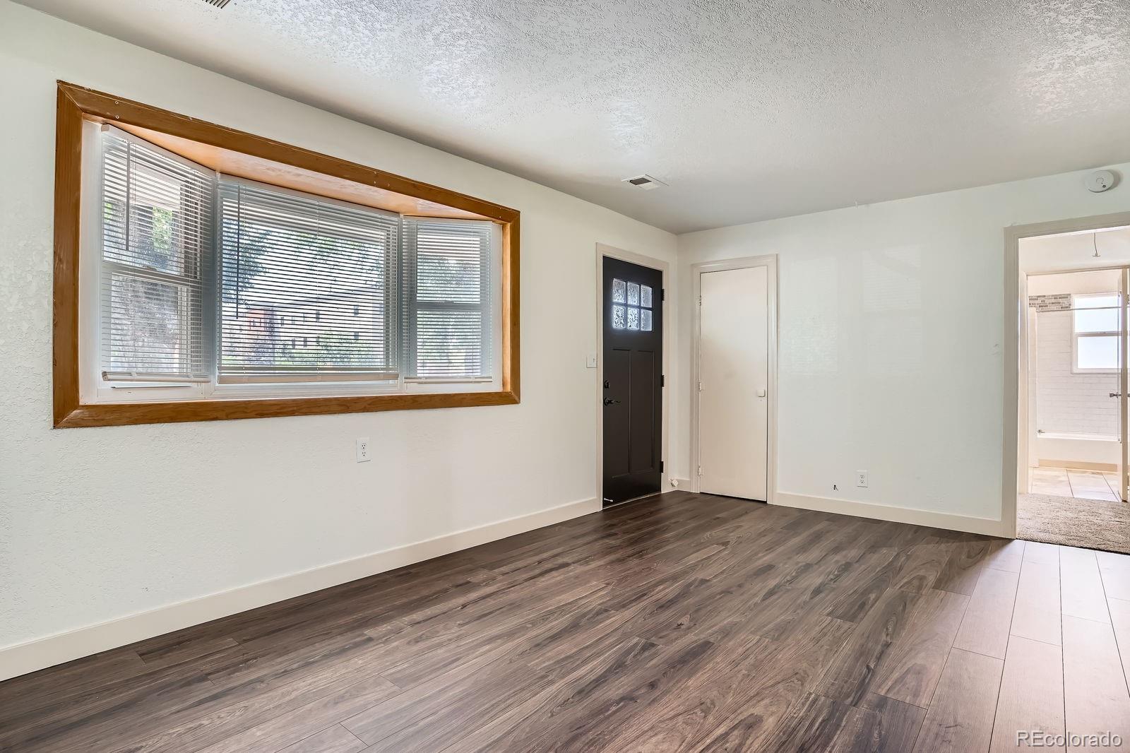 1390 Estes Street, Lakewood, CO, 80215 2 1390 Estes Street