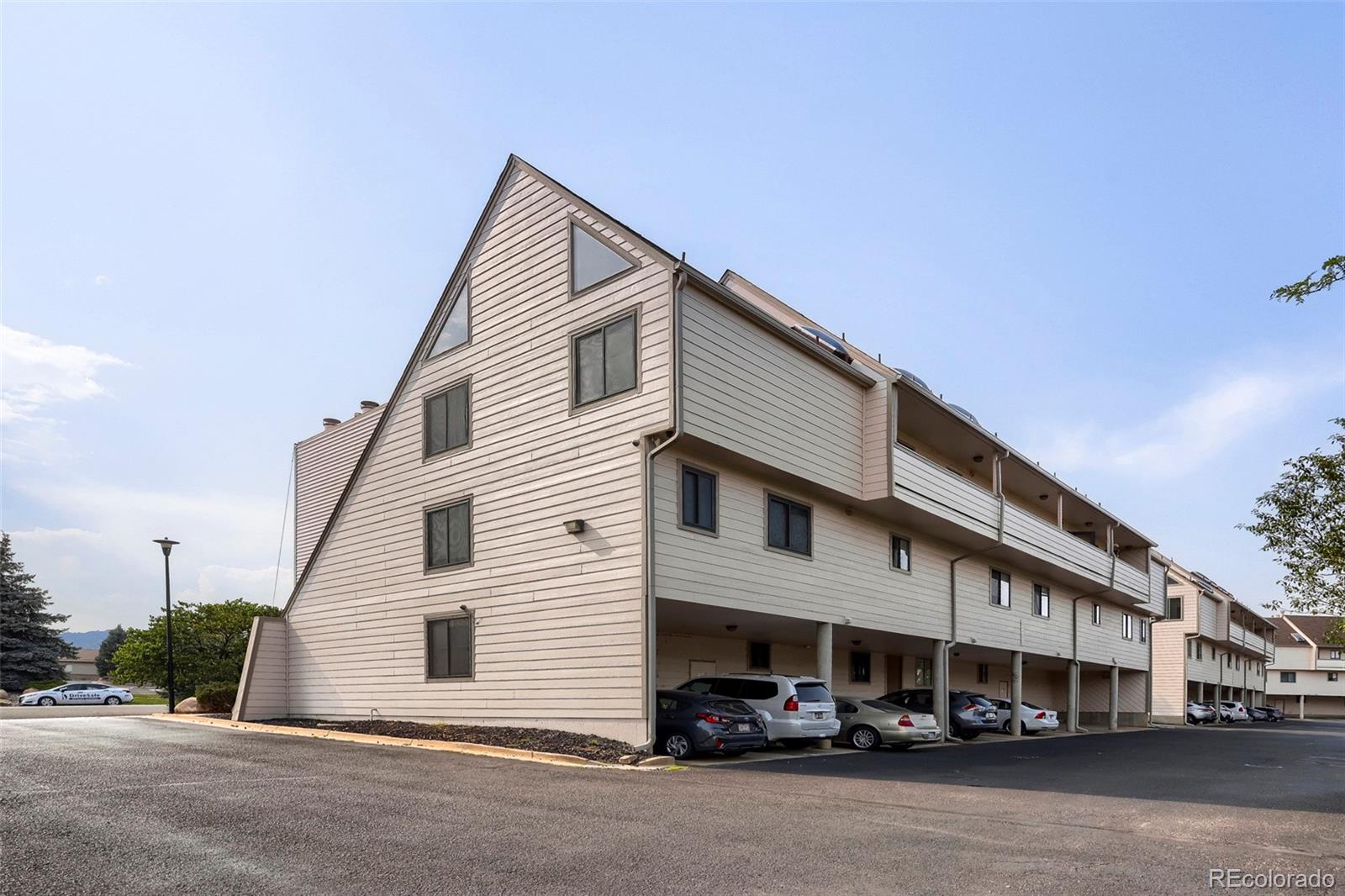 4266 S Eldridge Street 101