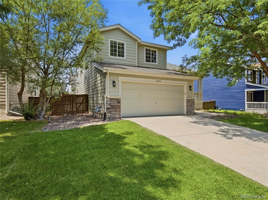 Photo of 10024 Strathfield Lane, Littleton, CO 80126 (MLS # 7185139)